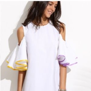 Contrast Binding Frill Sleeve Keyhole Back Dress